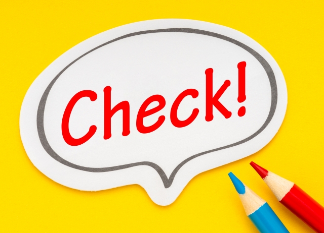 チェック